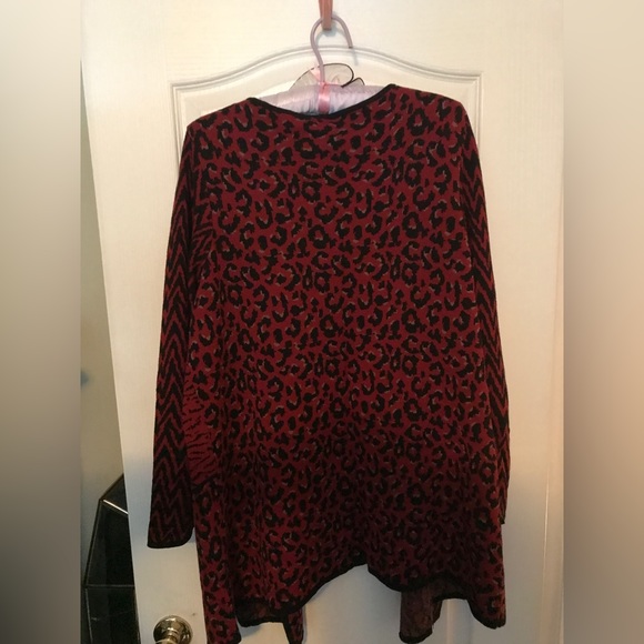 Women's Maroon Animal Print Cardigan by NY Collection Size 1X - Picture 2 of 3